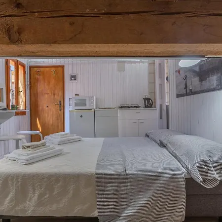 Aposa Little House Apartment Bologna Exterior photo